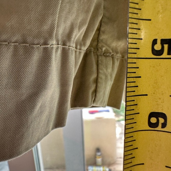 J. Crew NWOT Tan Utility Chino Classic Twill Cotton Roll Up Shorts size 12 - Picture 13 of 15